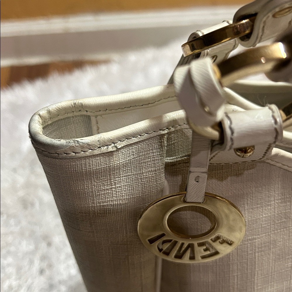 Authentic FENDI Off White Zucca Coated Canvas totebag - Picture 16 of 16